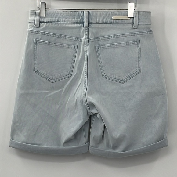 Soft Surroundings The Ultimate Denim Relaxed Shorts Light Wash - NWOT - Medium - Picture 2 of 7